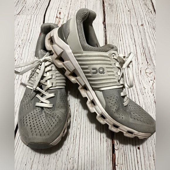 On Cloud Cloudswift Sneaker- Size W9 - Picture 2 of 6